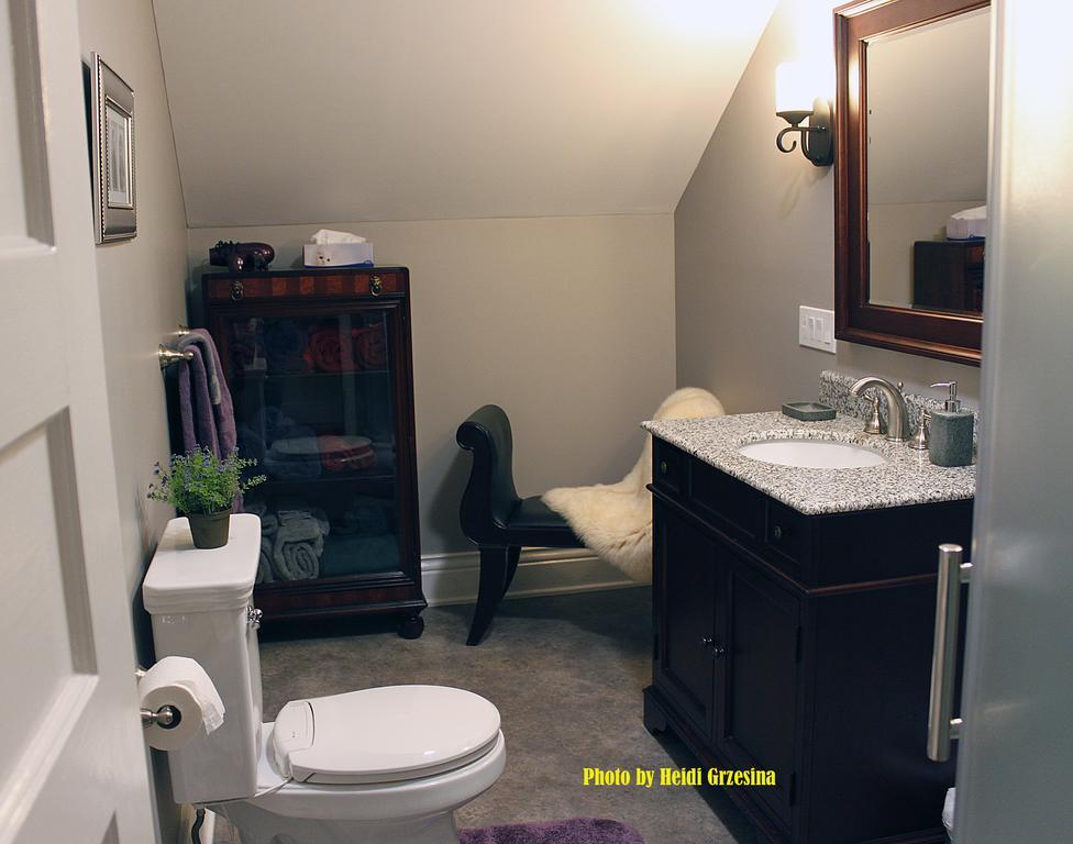 Talwood Manor B&B Port Colborne Habitación foto